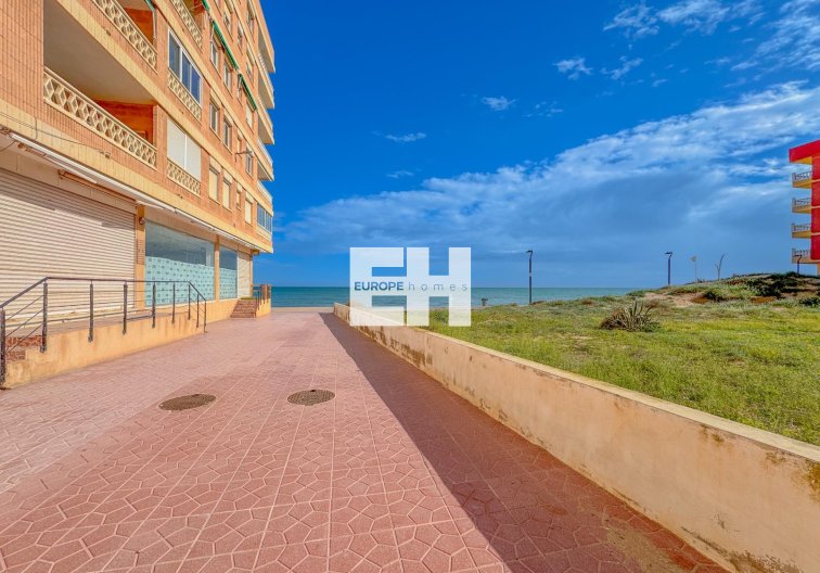 Segunda mano - Apartamento  - Torrevieja - La Mata Pueblo