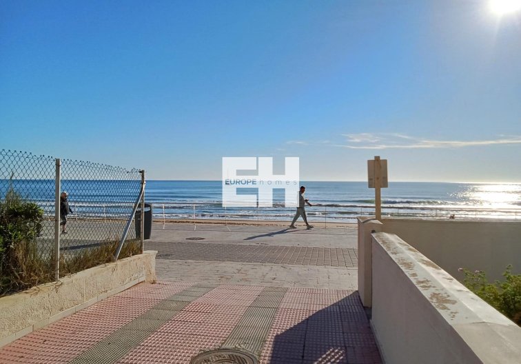 Resale - Penthouse - Torrevieja - Playa De La Mata