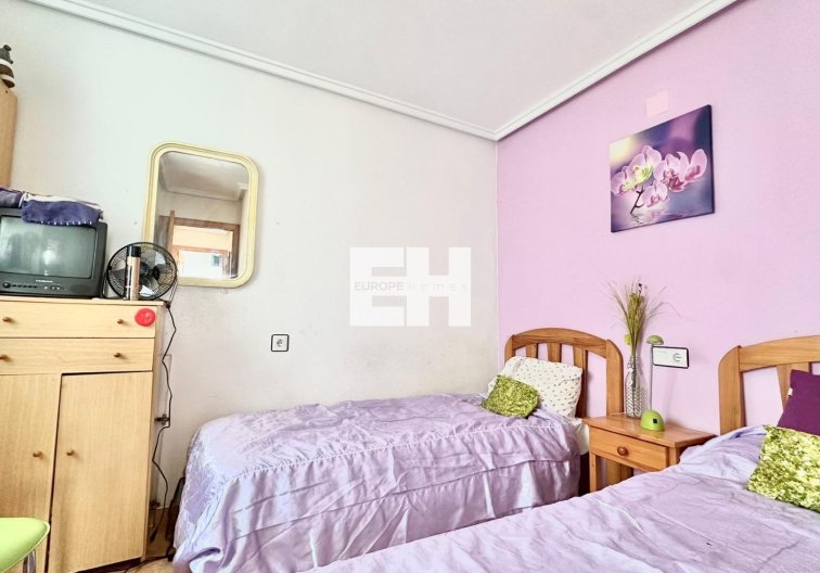 Segunda mano - Bungalow - Torrevieja - El Limonar