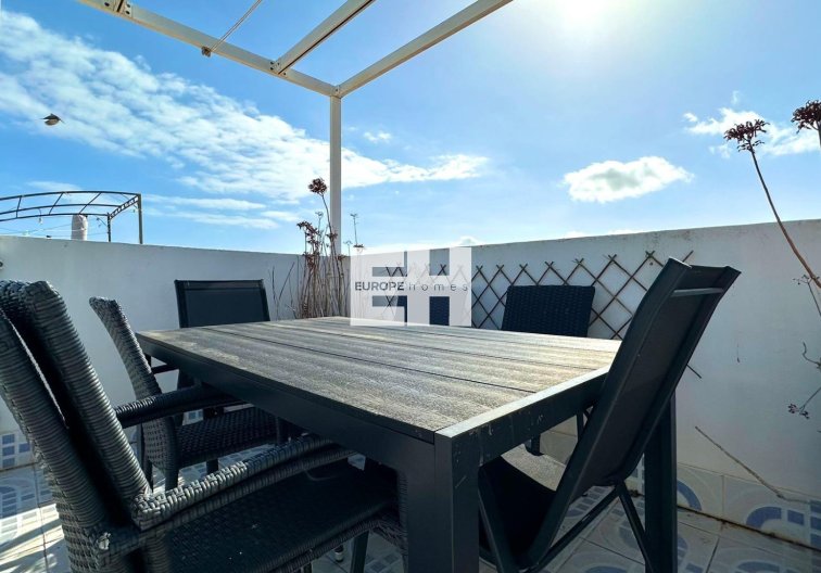 Segunda mano - Bungalow - Torrevieja - El Limonar