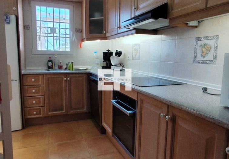 Segunda mano - Bungalow - Orihuela - Urbanización Perla Del Mar