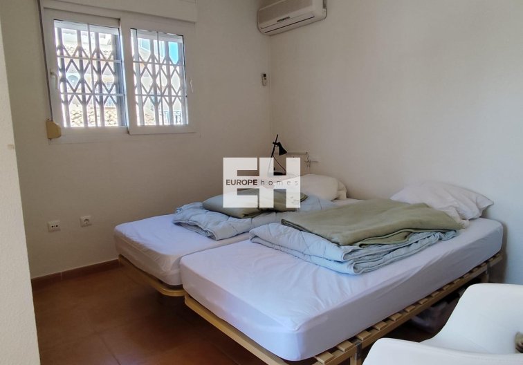 Segunda mano - Bungalow - Orihuela - Urbanización Perla Del Mar