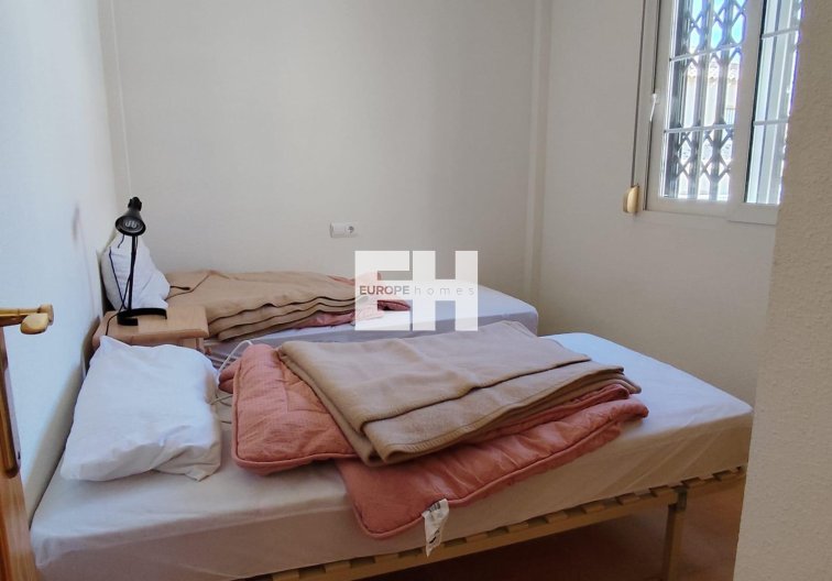 Segunda mano - Bungalow - Orihuela - Urbanización Perla Del Mar