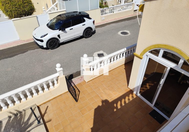 Segunda mano - Bungalow - Orihuela - Urbanización Perla Del Mar