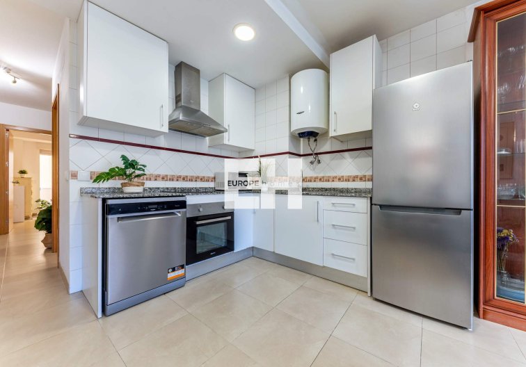 Segunda mano - Apartamento  - Alicante - Carolinas Bajas