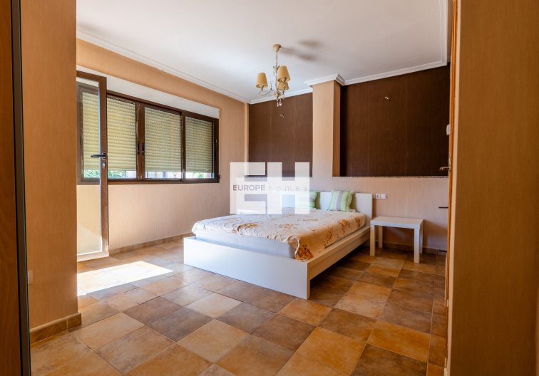 Segunda mano - villa - Orihuela Costa - Costa Blanca