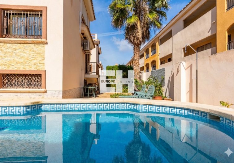 Segunda mano - villa - Orihuela Costa - Costa Blanca