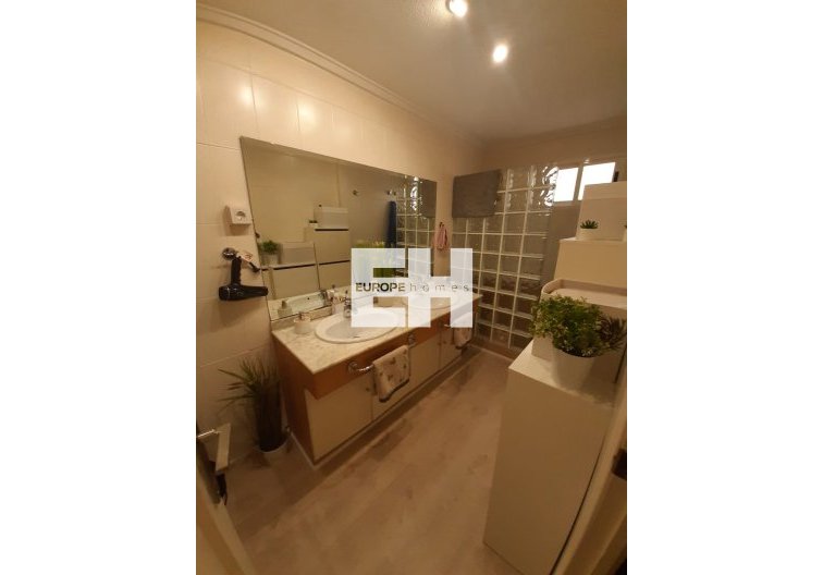 Segunda mano - Apartamento  - Torrevieja - Costa Blanca