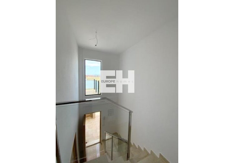 Segunda mano - villa - Roldan - Inland