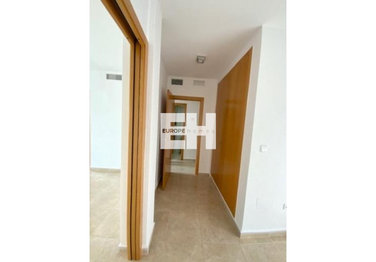 Segunda mano - villa - Roldan - Inland