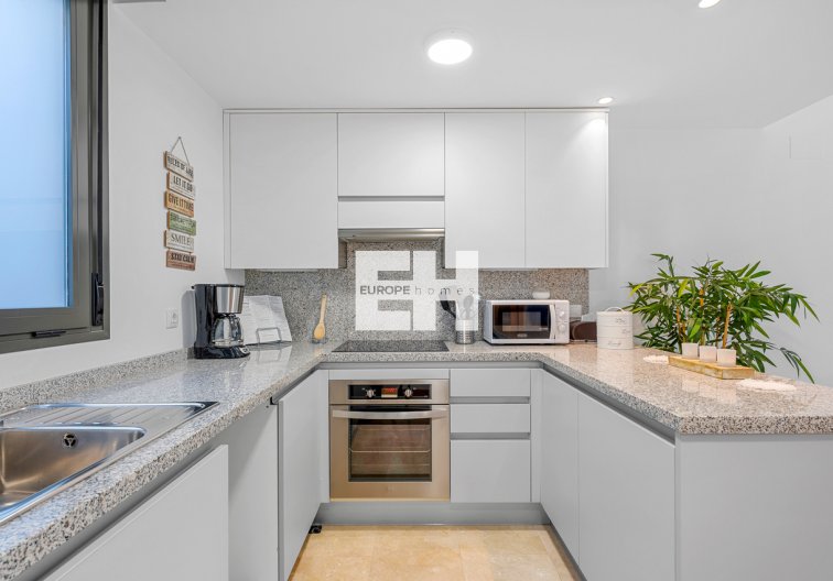 Resale - Apartment - Campoamor - Costa Blanca