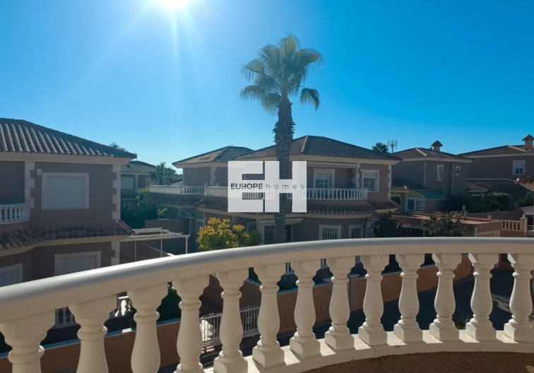 Segunda mano - villa - Los Altos - Costa Blanca