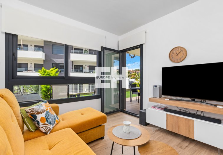 Segunda mano - Apartamento  - Villamartin - Costa Blanca