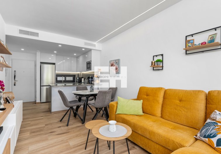 Segunda mano - Apartamento  - Villamartin - Costa Blanca