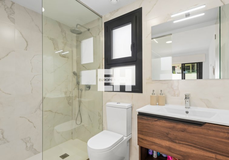 Segunda mano - Apartamento  - Villamartin - Costa Blanca