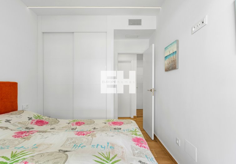 Segunda mano - Apartamento  - Villamartin - Costa Blanca