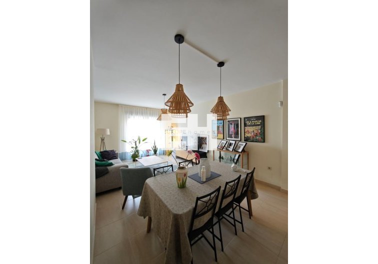 Segunda mano - Apartamento  - San Miguel de Salinas - Pueblo 9