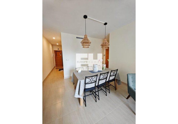 Segunda mano - Apartamento  - San Miguel de Salinas - Pueblo 9