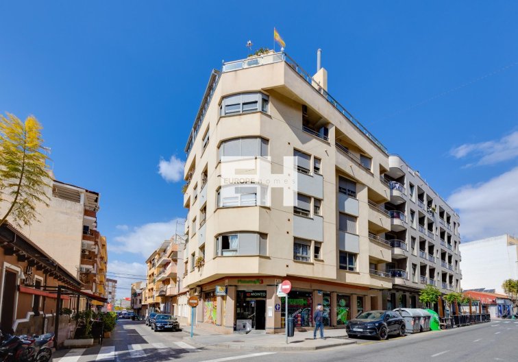 Segunda mano - Atico - Torrevieja - Centro