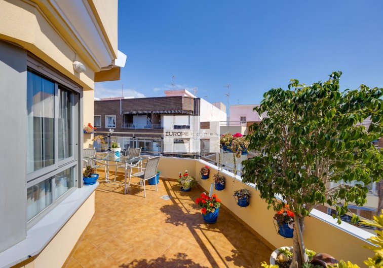 Segunda mano - Atico - Torrevieja - Centro