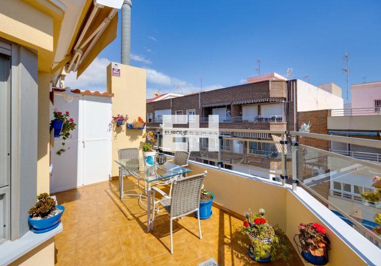 Segunda mano - Atico - Torrevieja - Centro