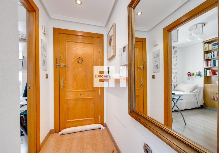 Segunda mano - Atico - Torrevieja - Centro