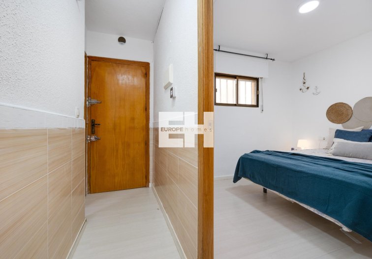 Segunda mano - Apartamento  - Torrevieja - Cabo Cervera
