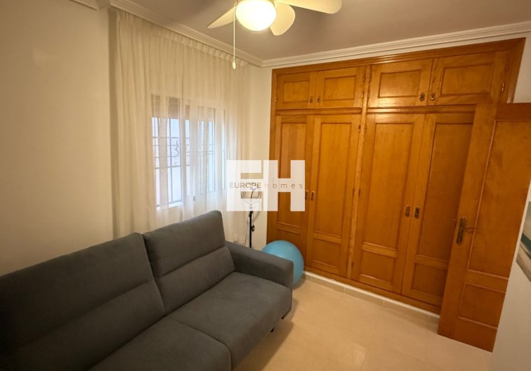 Segunda mano - Apartamento  - Orihuela - Inland