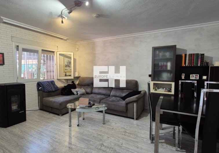 Segunda mano - town house - Torrevieja - Costa Blanca