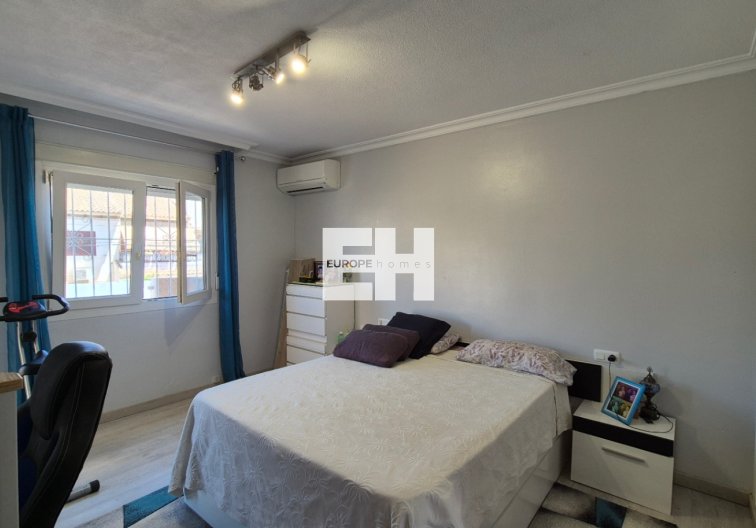 Segunda mano - town house - Torrevieja - Costa Blanca
