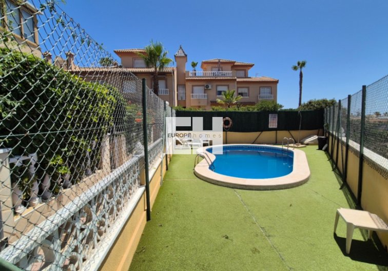 Segunda mano - town house - Torrevieja - Costa Blanca