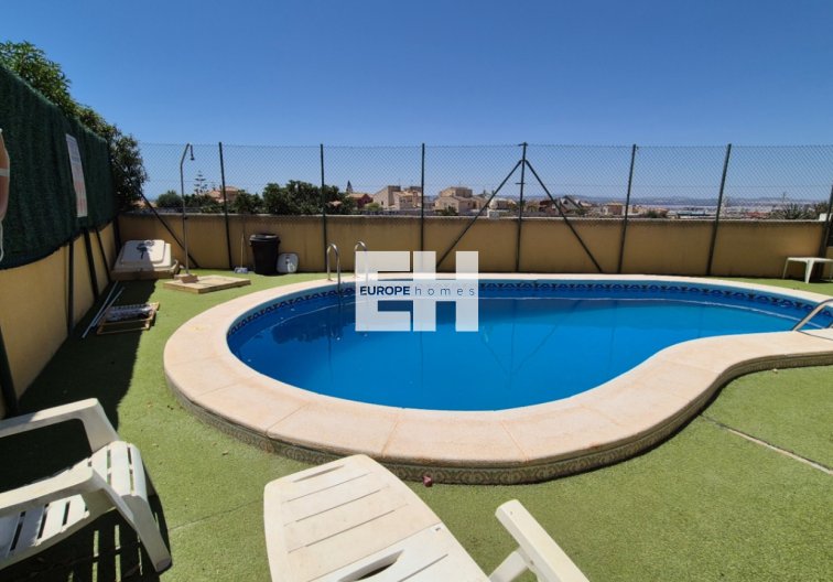 Segunda mano - town house - Torrevieja - Costa Blanca