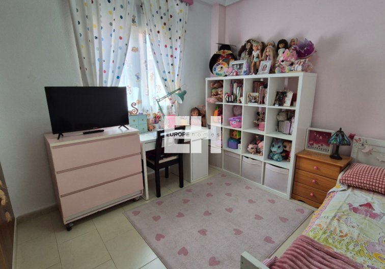 Segunda mano - villa - Torrevieja - Costa Blanca