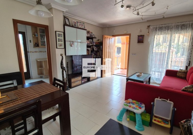 Segunda mano - villa - Torrevieja - Costa Blanca