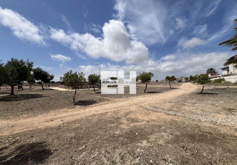 Segunda mano - villa - Orihuela - Inland