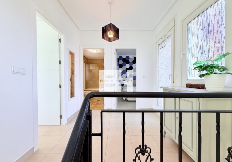 Segunda mano - villa - Mar Menor Golf Resort - Inland