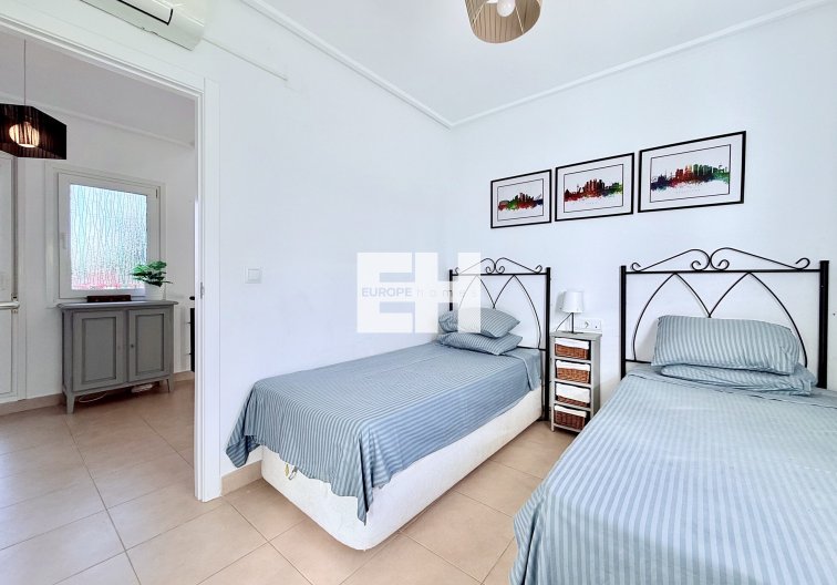 Segunda mano - villa - Mar Menor Golf Resort - Inland