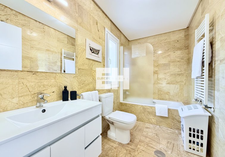 Segunda mano - villa - Mar Menor Golf Resort - Inland