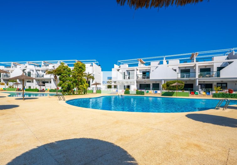 Segunda mano - Apartamento  - Orihuela Costa - Mil Palmeras