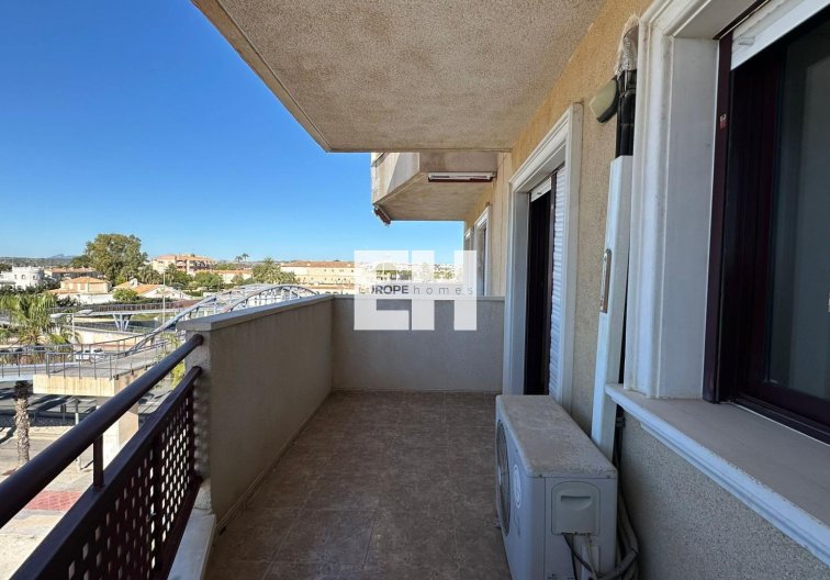 Resale - Apartment - Orihuela Costa - Campoamor