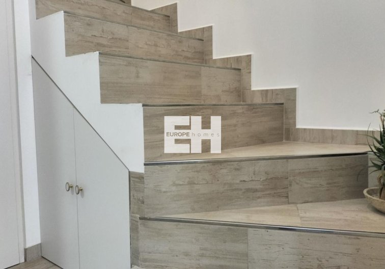 Segunda mano - Duplex - Torrevieja - La Siesta - El Salado -  Torreta