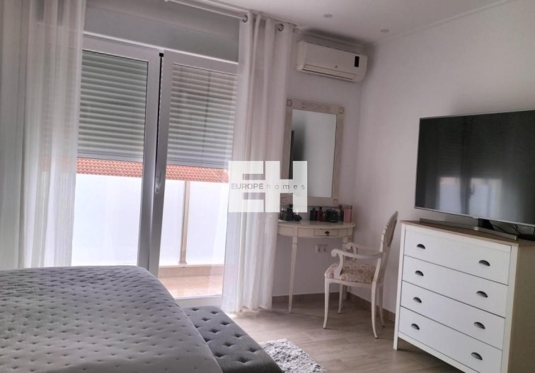 Segunda mano - Duplex - Torrevieja - La Siesta - El Salado -  Torreta