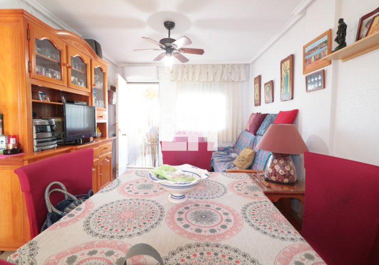 Segunda mano - Bungalow - Torrevieja - El Limonar