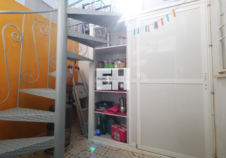 Segunda mano - Bungalow - Torrevieja - El Limonar