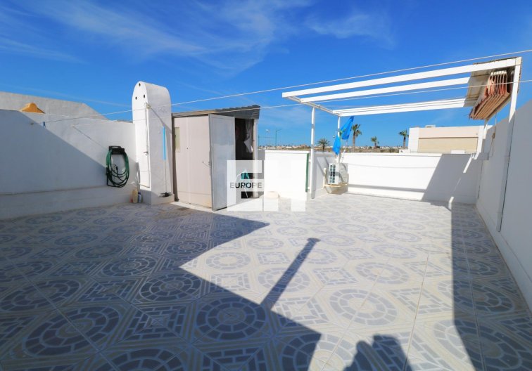 Segunda mano - Bungalow - Torrevieja - El Limonar