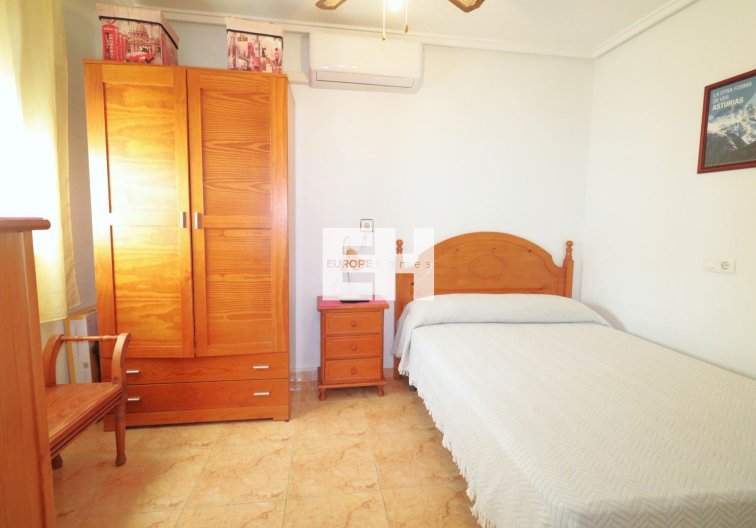 Segunda mano - Bungalow - Torrevieja - El Limonar