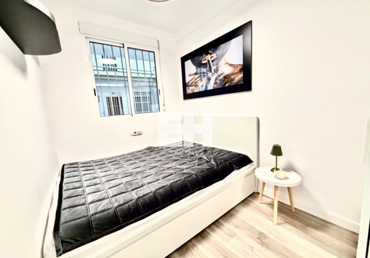 Segunda mano - Apartamento  - Torrevieja - La Mata Pueblo