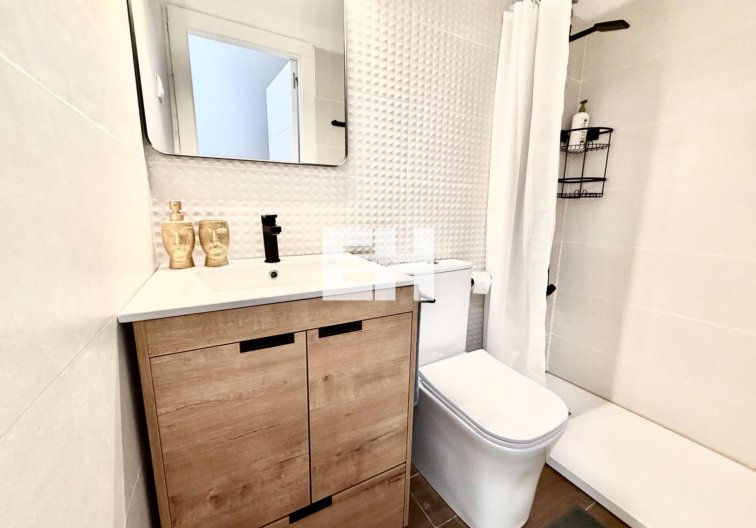 Segunda mano - Apartamento  - Torrevieja - La Mata Pueblo