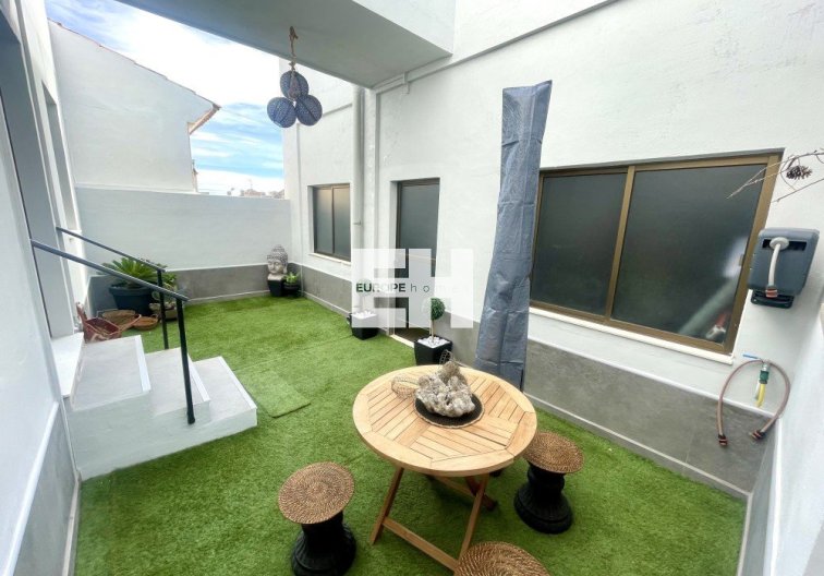 Resale - Apartment - Orihuela Costa - Costa Blanca