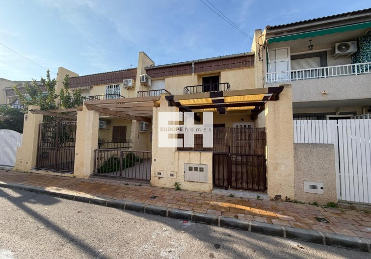 Segunda mano - Duplex - Lo Pagan - La Puntica